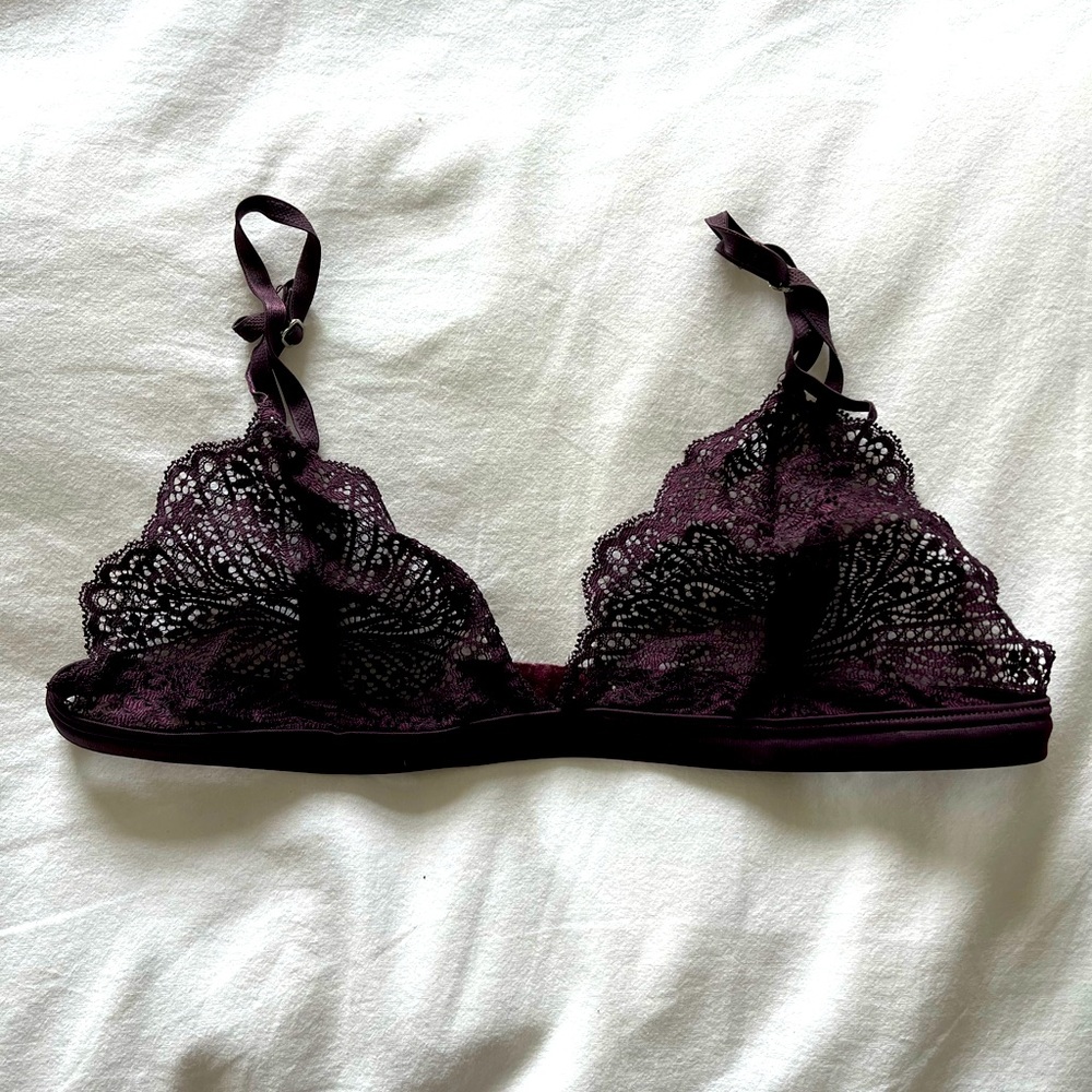 Bralette dark purple lace